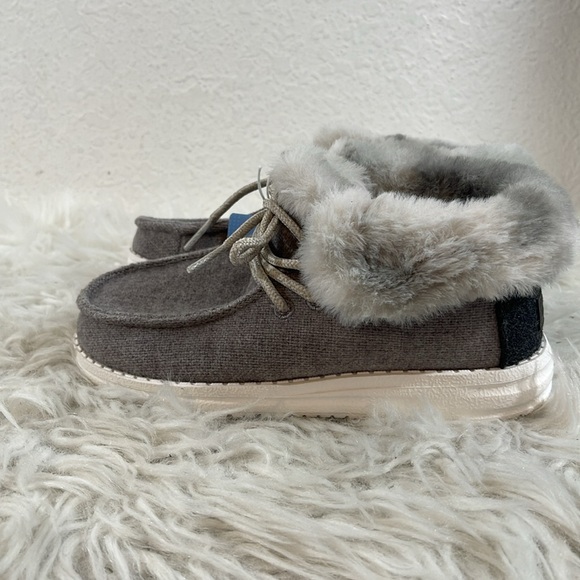 HEY DUDE Sunset Smoke Britt Lace Up Bootie Faux Fur Collar NEW Size Youth K13 - Picture 4 of 14